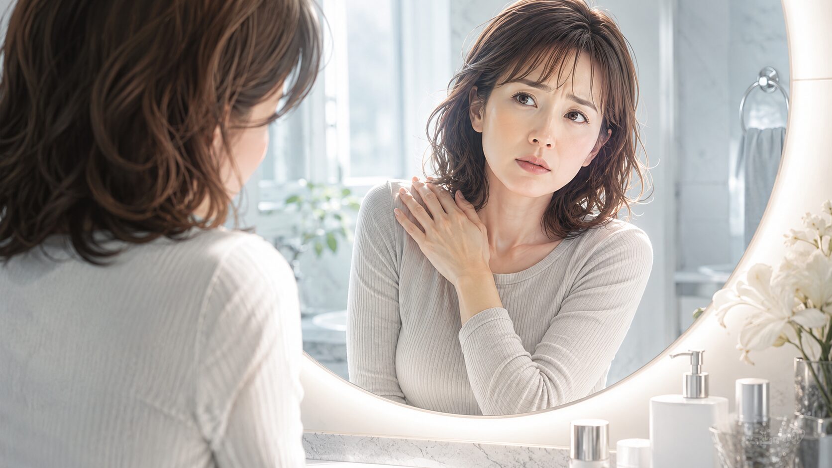 鏡の前で考え込む女性